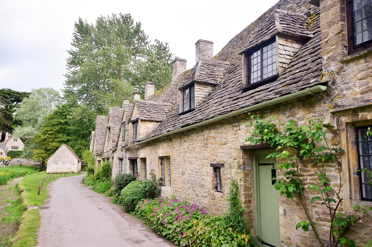 Are The Cotswolds Expensive To Visit?